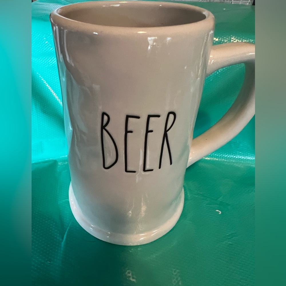 Rae Dunn‎ ceramic “BEER” stout mug